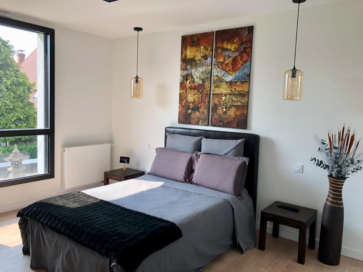 Hotelya - Lille Villeneuve D'Ascq Екстер'єр фото