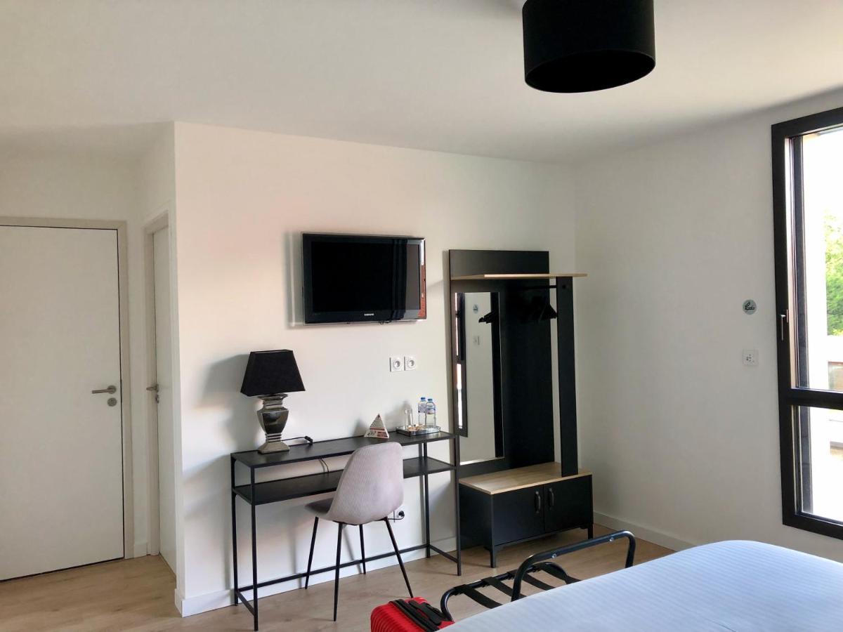 Hotelya - Lille Villeneuve D'Ascq Екстер'єр фото