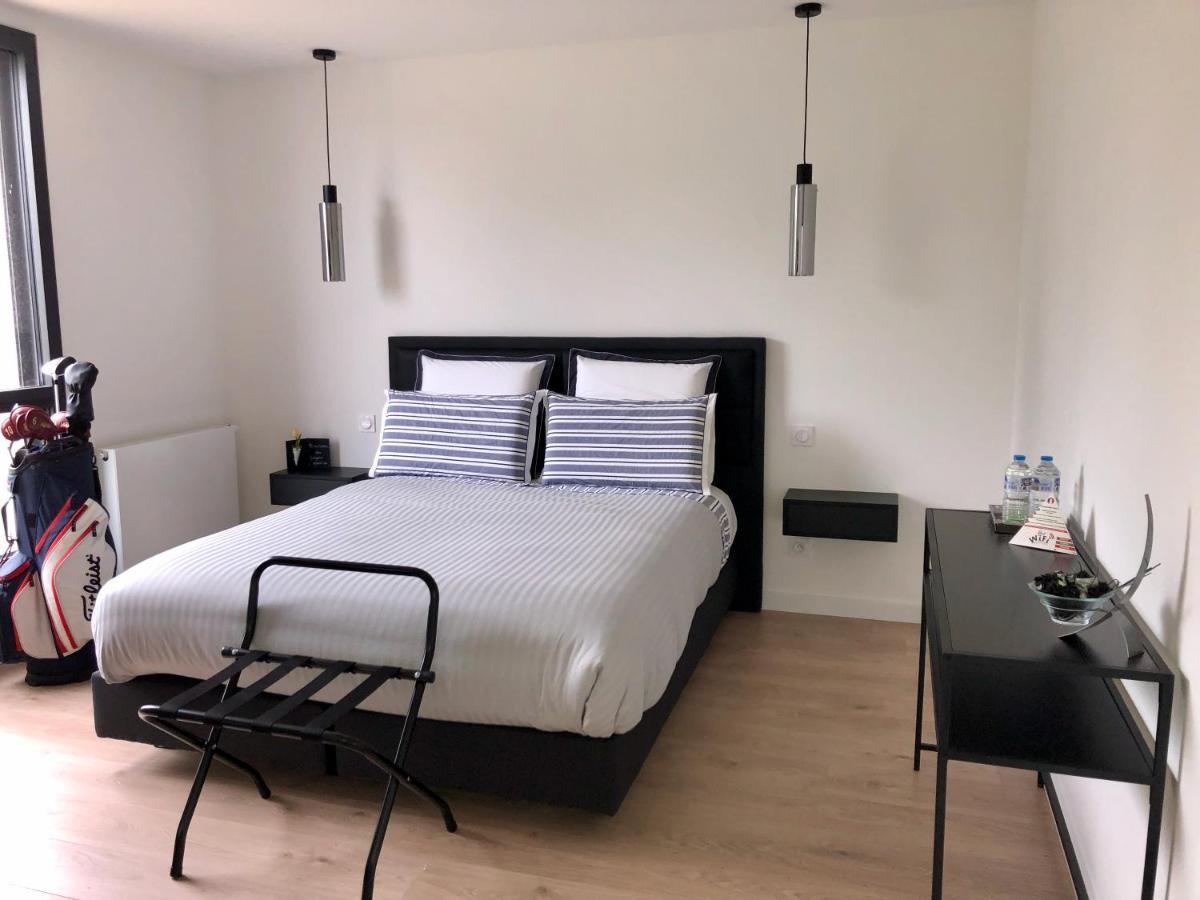 Hotelya - Lille Villeneuve D'Ascq Екстер'єр фото